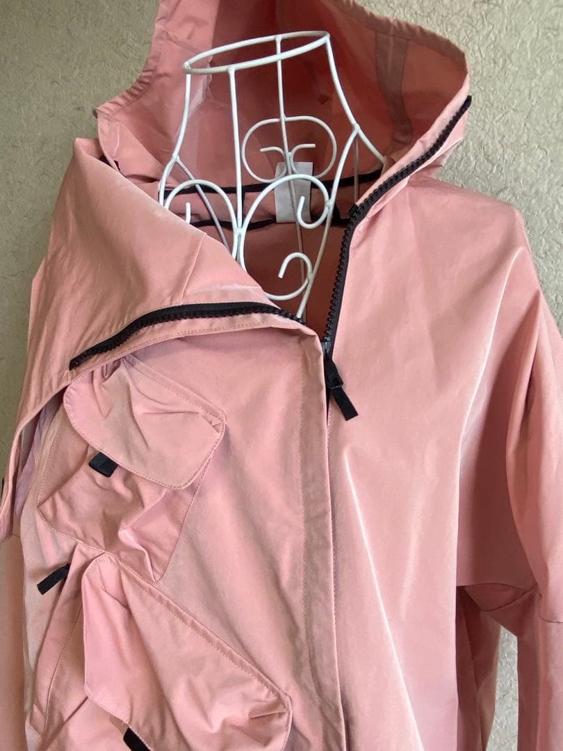 Ms　NIKE NIKELAB AAEナイキ　ウィンドブレイカー　サイズM