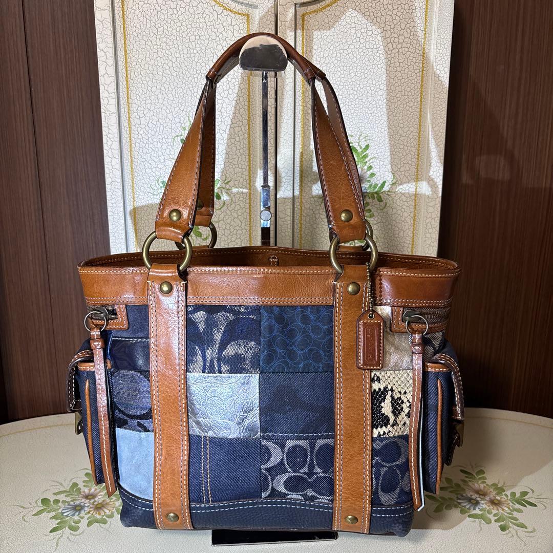 COACH トートバッグ パッチワーク デニム シグネチャー　レザーハンドバック