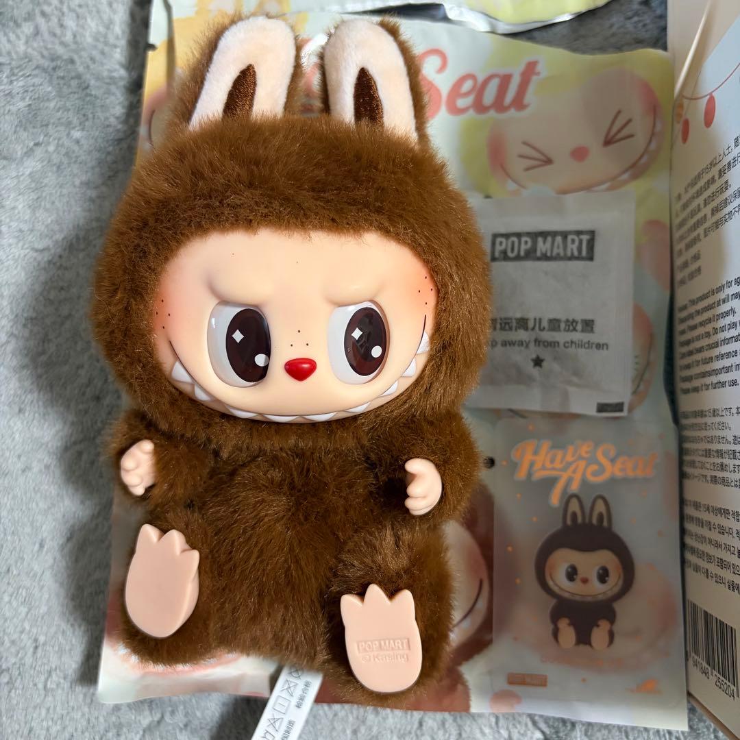 popmart Haveaseat Labubuシークレットduoduo 正規品