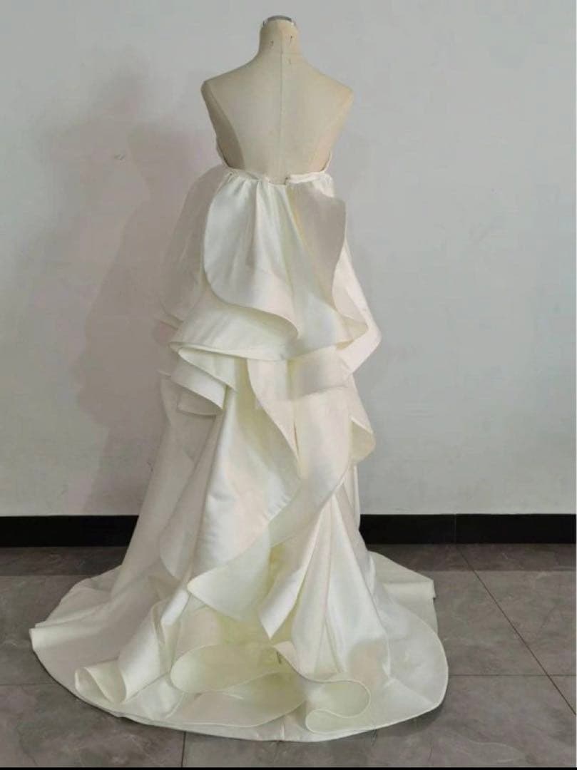 【もりー♡】ホワイトウェディングドレス オフショルダー フリル付き