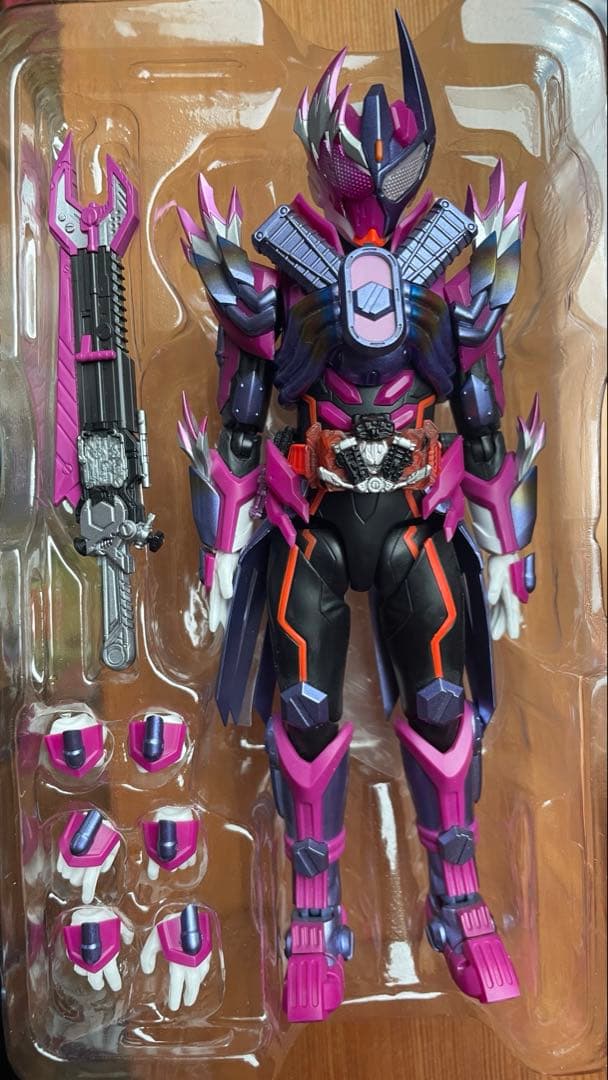 s.h.figuarts仮面ライダーファイヤーガッチャード＆ヴァルバラド