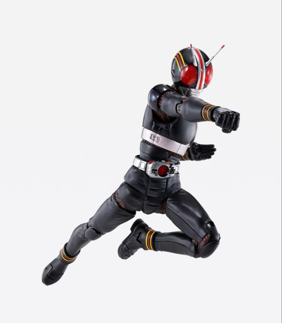 S.H.Figuarts（真骨彫製法）　BLACK、シャドームーン　2体セット