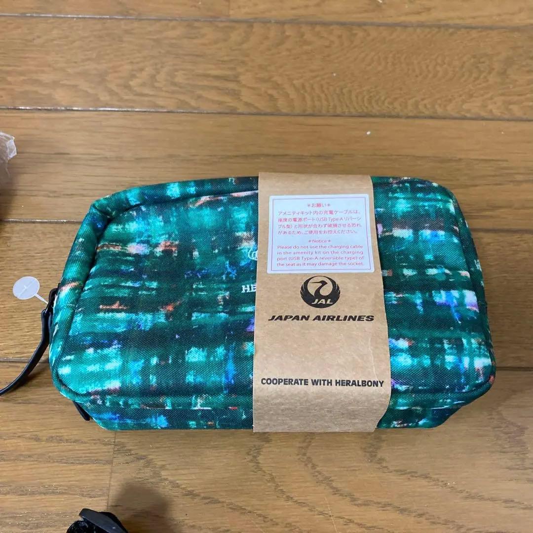 アメニティセットTherabody PORSCHE GLOBE TROTTER他