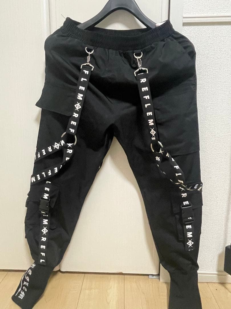 REFLEM【レフレム】ハーネスロゴテープデザインカーゴパンツ(Bナイロン生地)