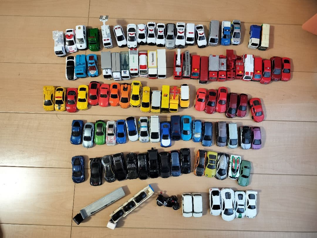 トミカ など ミニカー 118台セット　まとめ売り