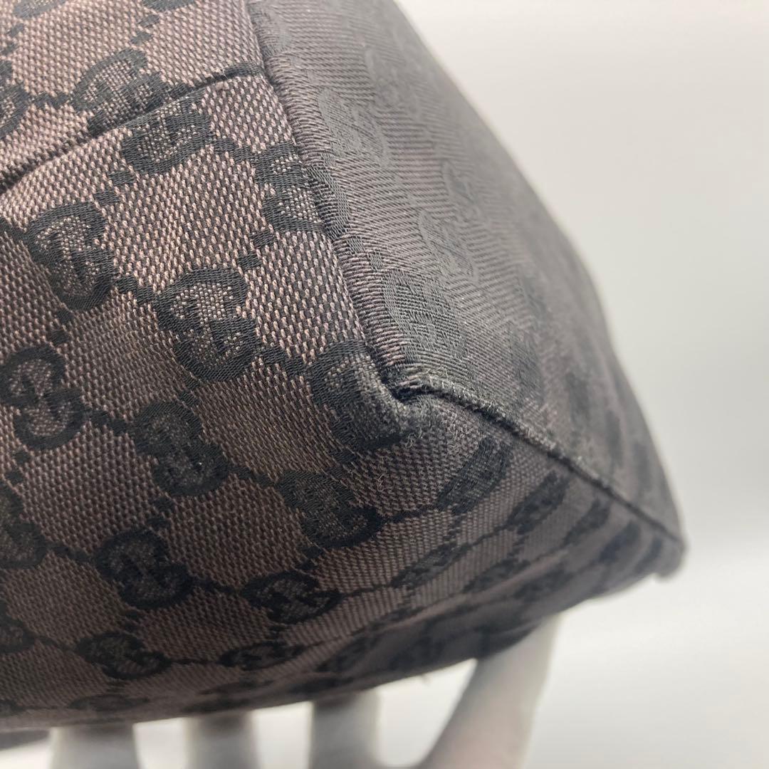 GUCCI グッチ　ワンショルダーバッグ　GGキャンバス　ハンドバッグ　黒