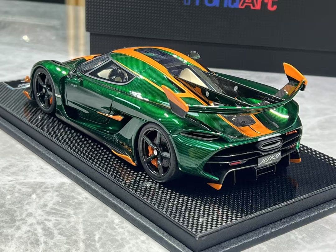 新品 FrontiArt ケーニグセグ jesko グリーンカーボン ミニカー