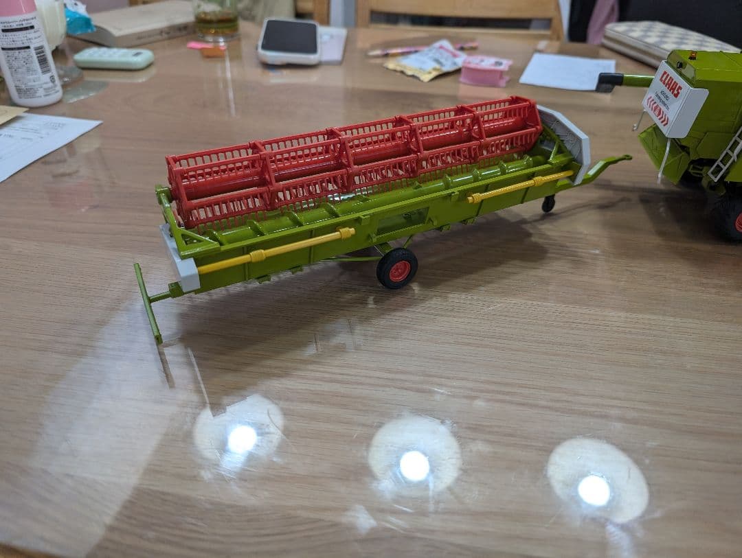 wiking1/32 claas COMMANOOR 箱痛み