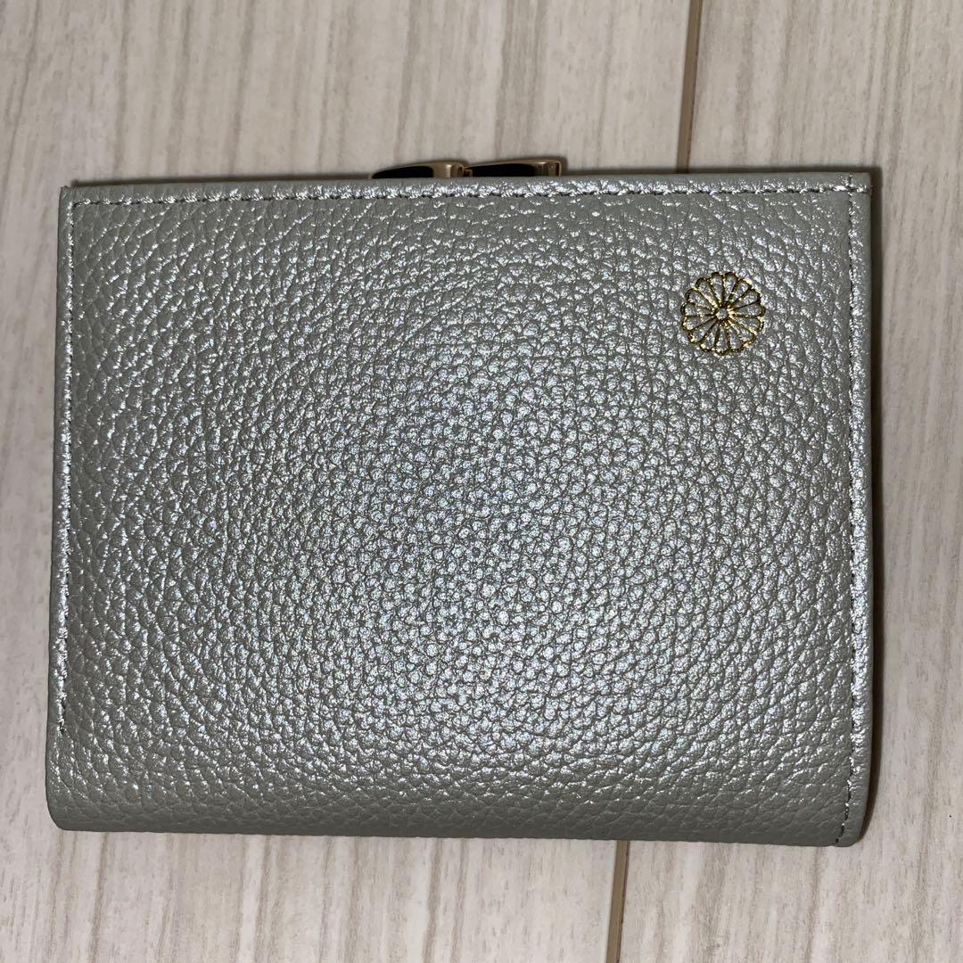 完売品】皇居限定 ガマ口付き財布 シルバー（二つ折り）箱付き 希少