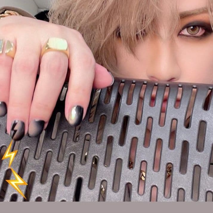 the GazettE blinding hope white tee