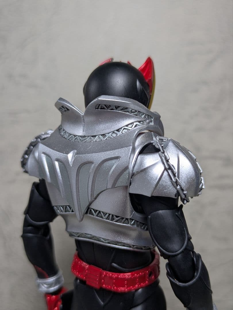 E*D様 S.H.Figuarts 真骨彫製法　仮面ライダーキバ　キバフォーム
