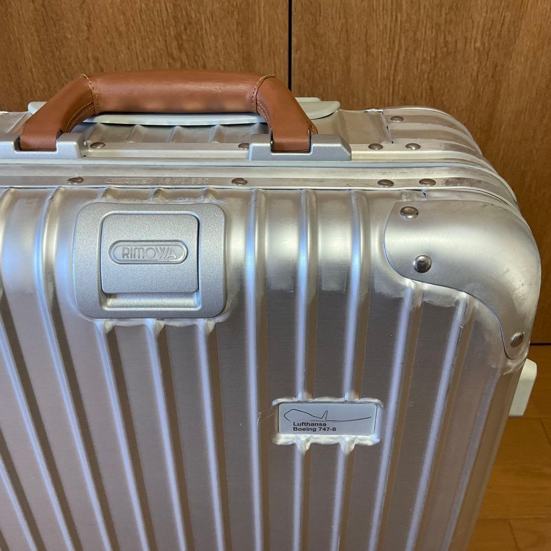 RIMOWAのフリマアイテム一覧 【値下げ】RIMOWA シルバー スーツケース