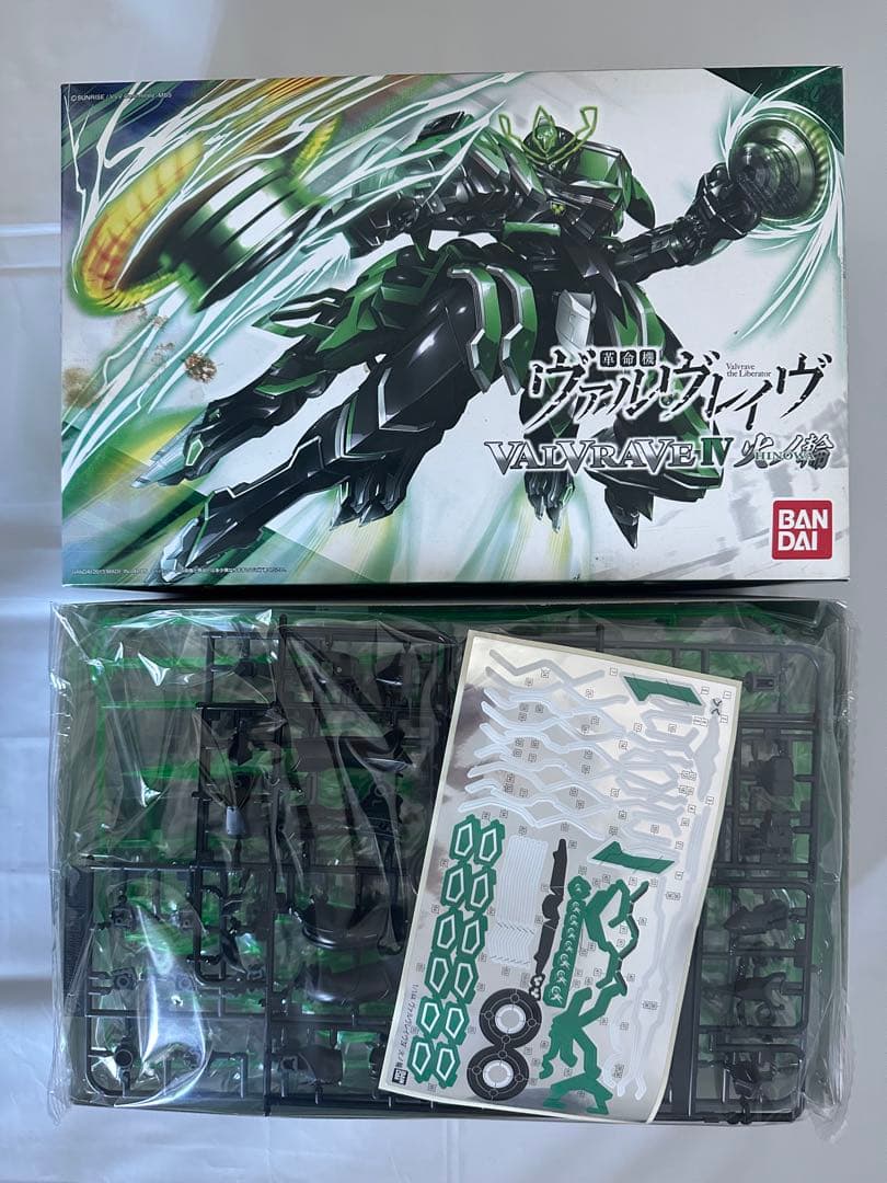 新品・未開封】 1/144スケール ヴァルヴレイヴ プラモデル5体セット