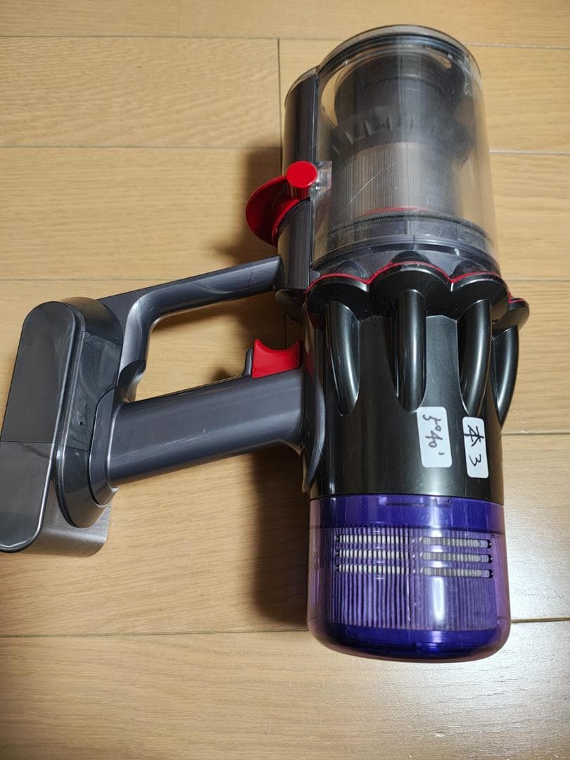 ダイソン☆digital slim☆SV18本体☆バッテリー新品と同等3