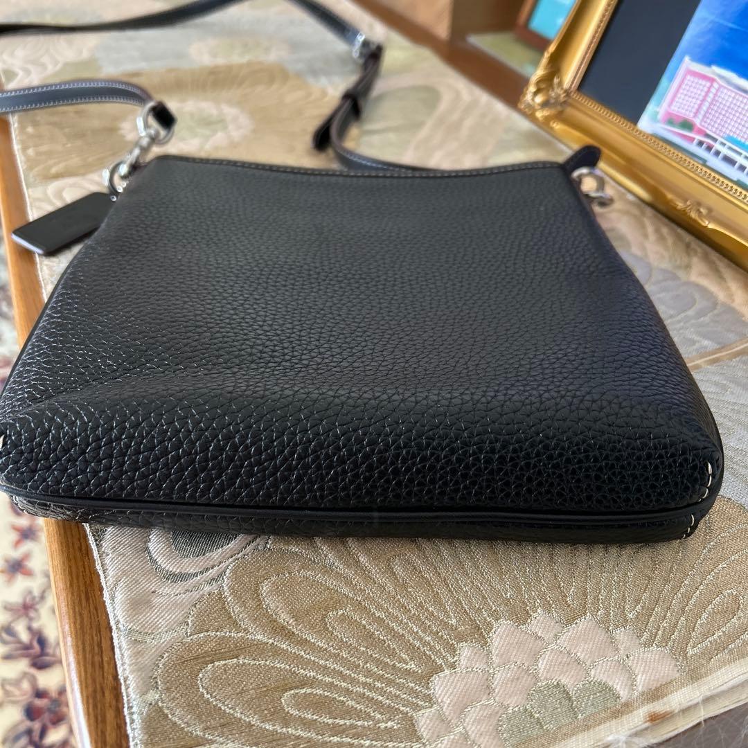 Coach ミッキー 100周年ショルダーバッグ ブラック