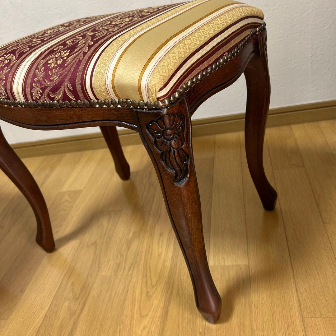 【メルカリ便】2点セット　猫脚　クラシックデザイン ストライプスツール