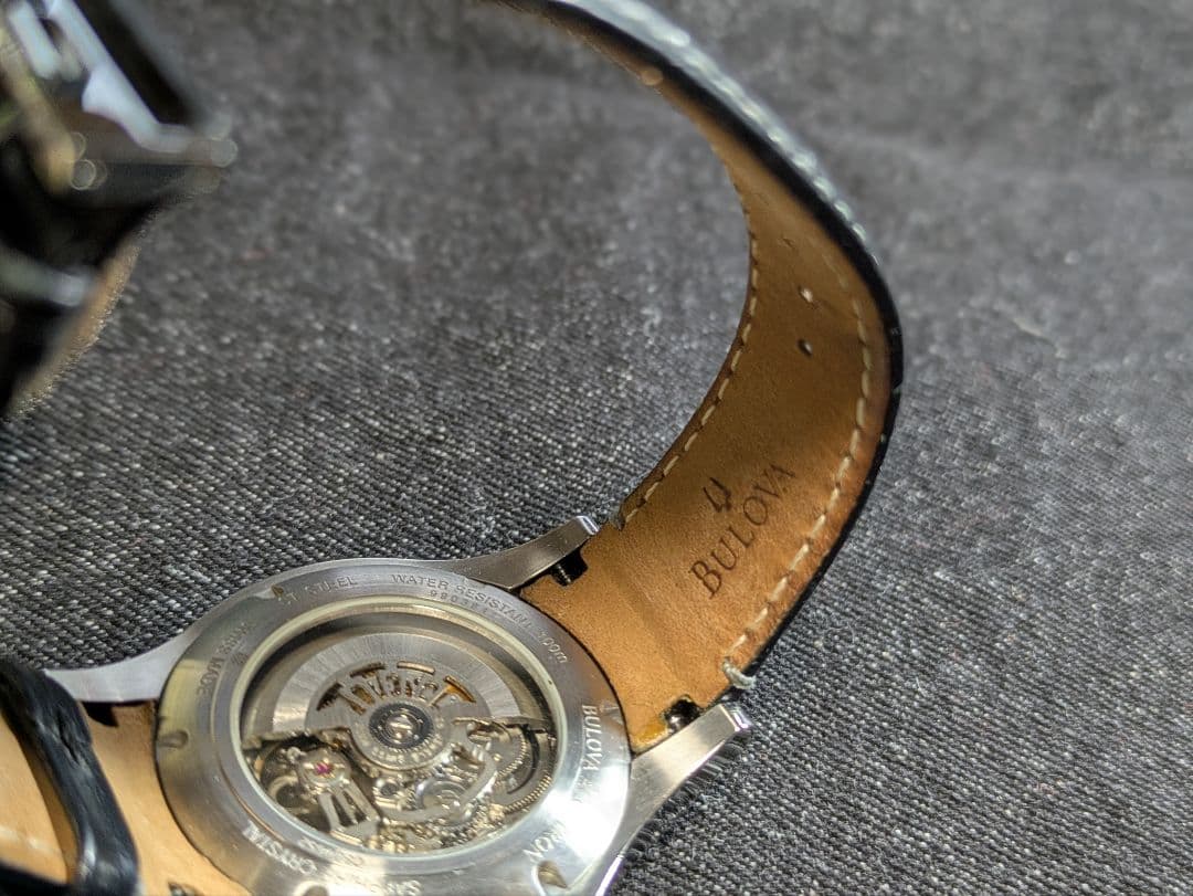 時計 Bulova Accutron SwissMade