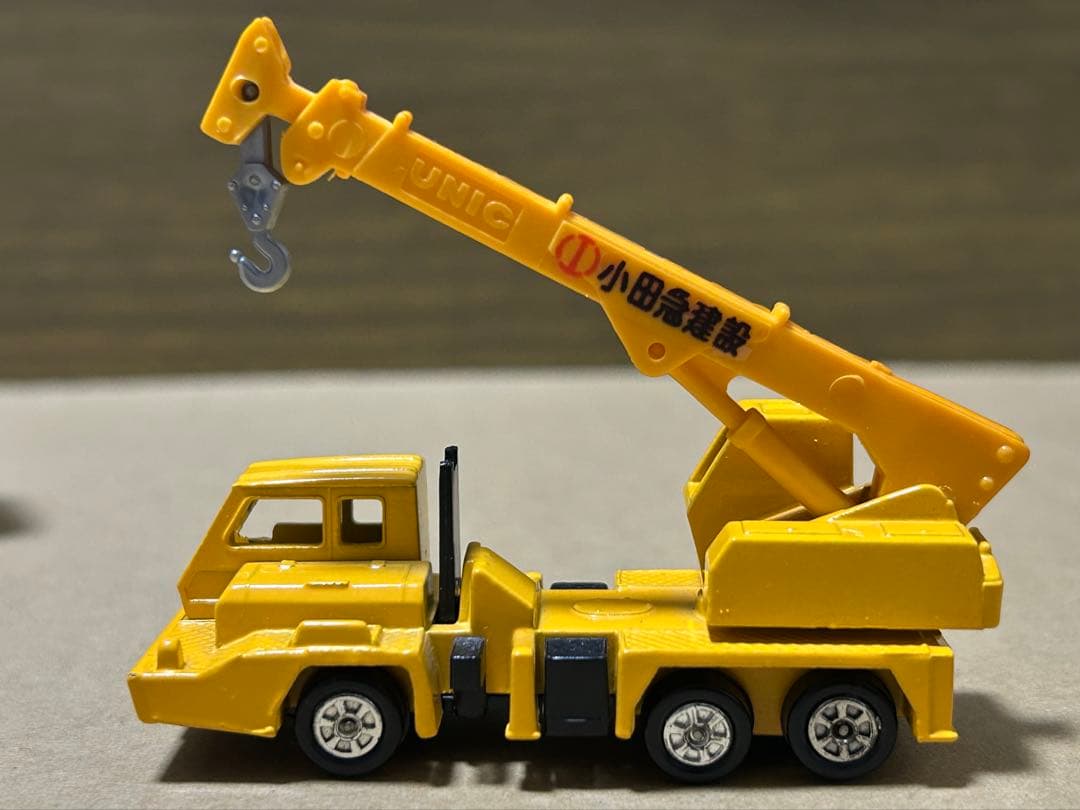 日本製 トミカ UD ユニック トラッククレーン