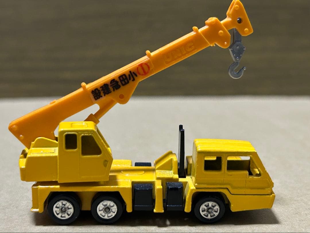 日本製 トミカ UD ユニック トラッククレーン