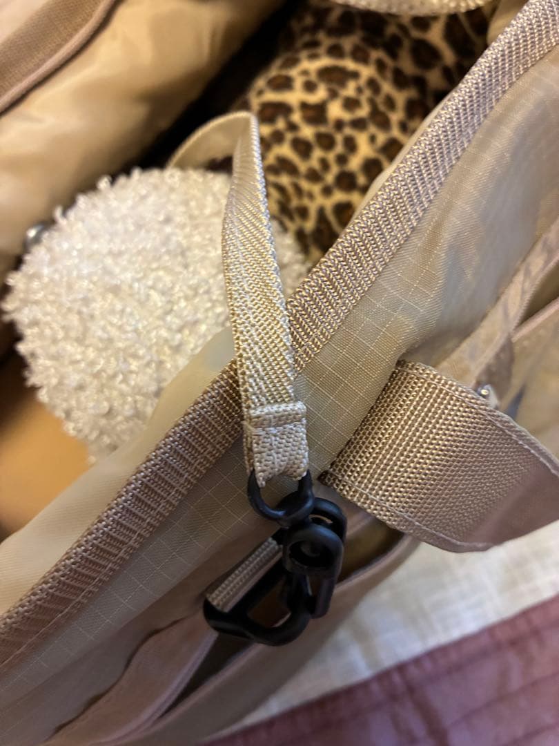 匿名送料込美品⭐︎DGDLベージュ ペット用キャリーバッグ 多機能の通販