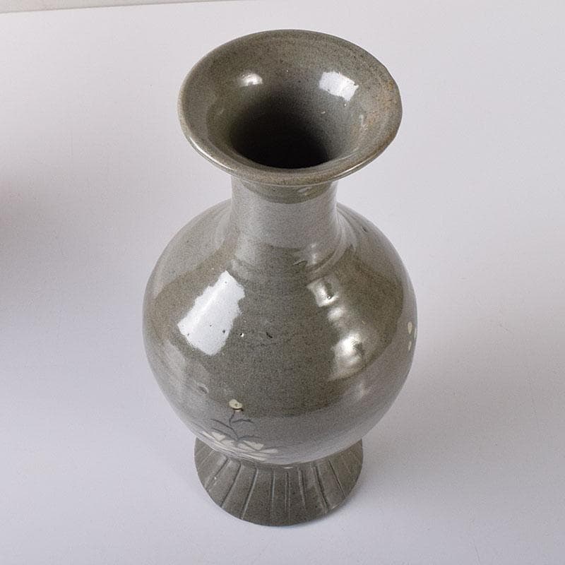 韓国美術　高麗窯　韓萬亀作　高麗青磁象嵌瓶　共箱　C　7557