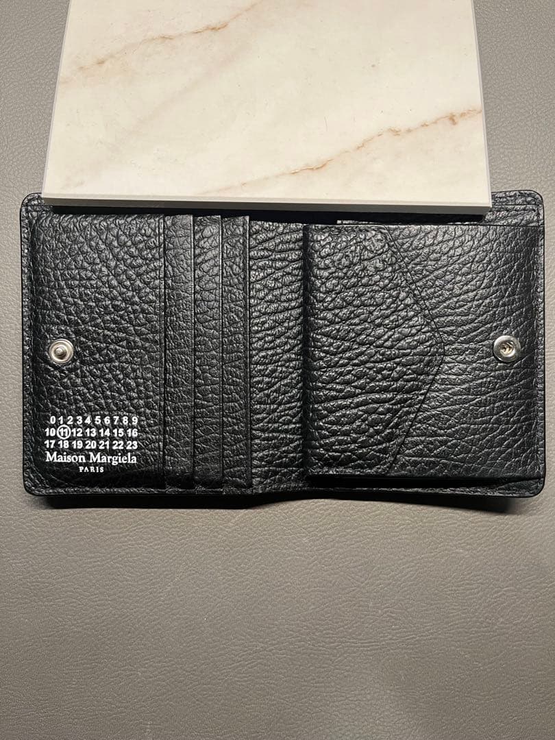 美品 マルジェラ バイフォールド ポッパーウォレット 4ステッチ 二つ折り財布