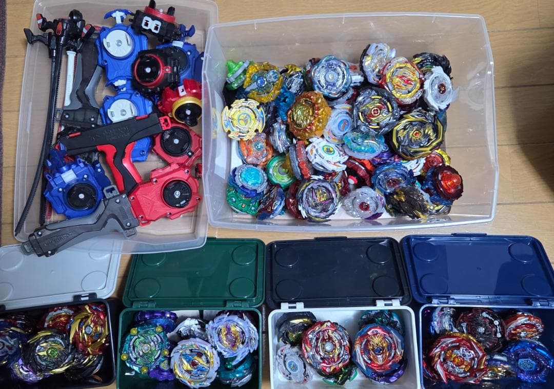 ベイブレード バースト 引退品 まとめ売り 大幅値下げしました