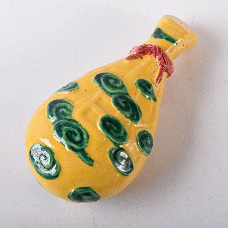 茶道具 松阪萬古焼 松古窯 佐久間芳丘作 色絵 干支 巳香合 共箱 V 8209