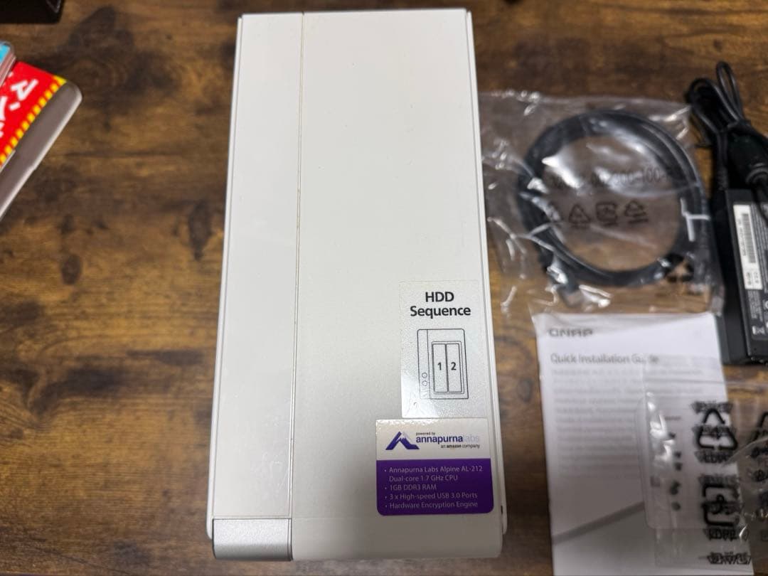 QNAP 2ベイNAS USB 3.0ポート付き TS-231P QNAP 2ベイNAS USB 3.0