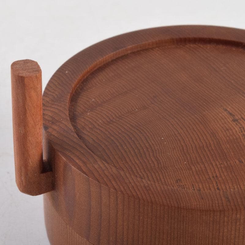 茶道具　飛騨一位一刀彫　川上彫房　香合　在銘　共箱　V　8797