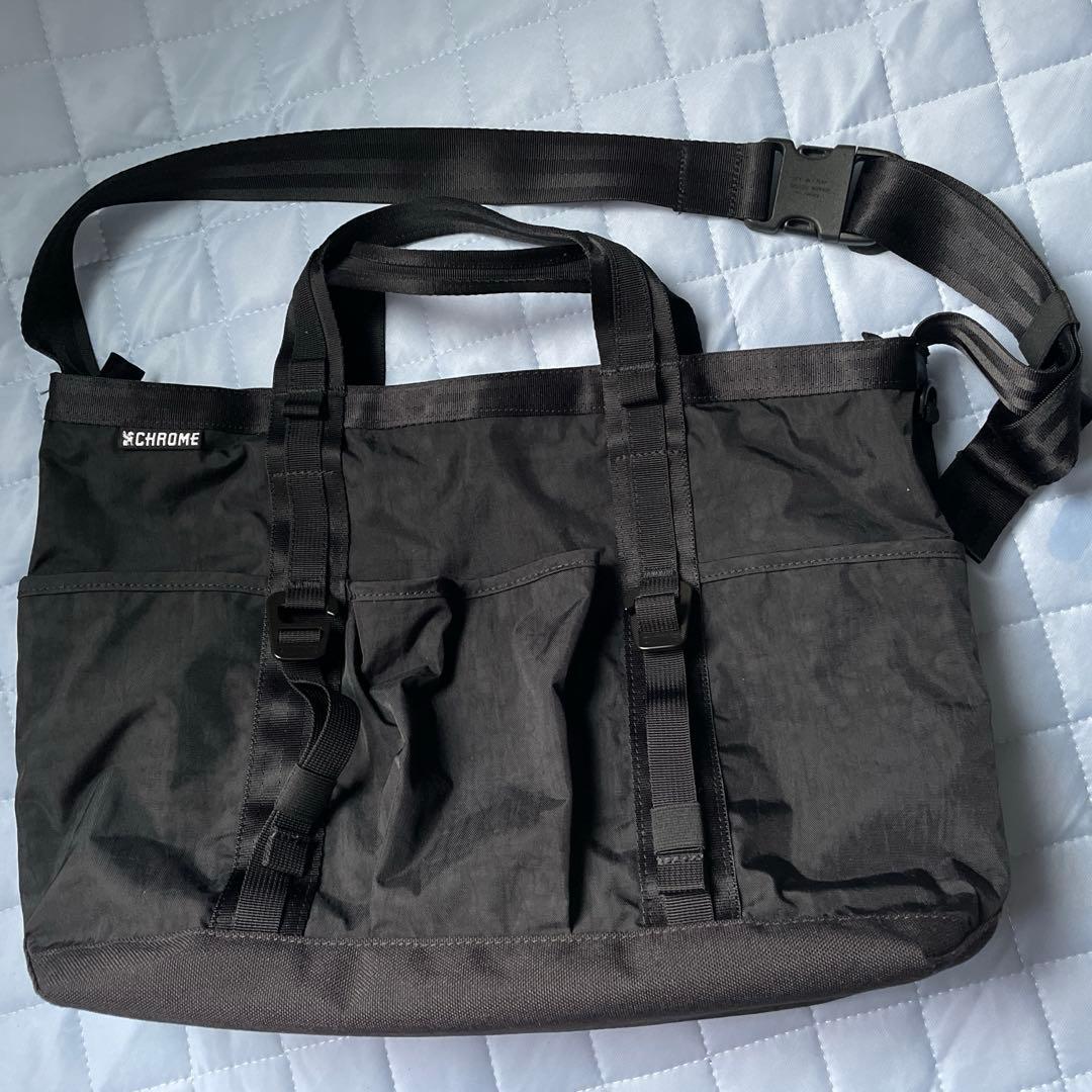 良品】ヴィヴィアンウエストウッド・6連キーケース・レザー・黒