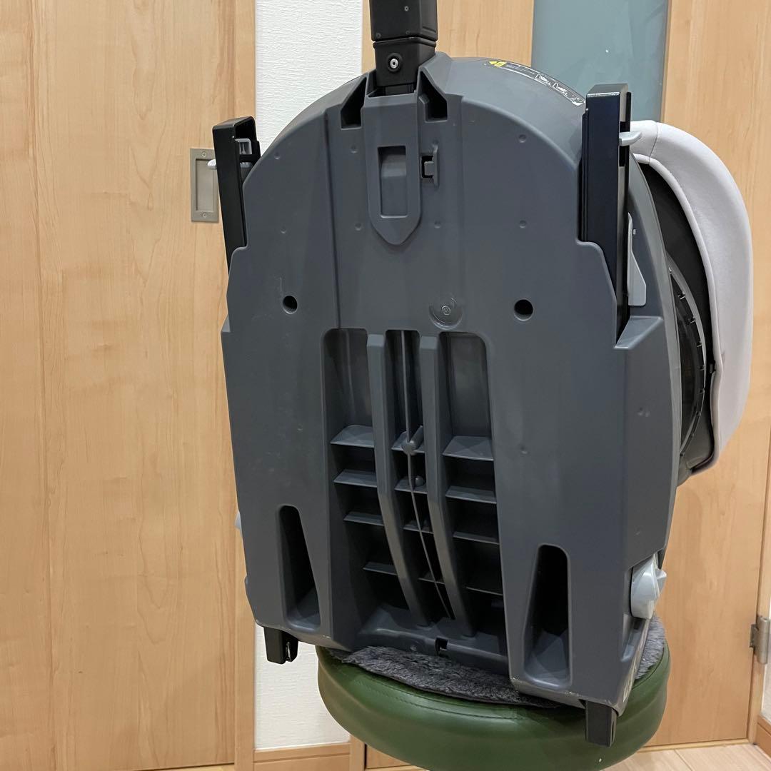 combi クルムーヴスマート ISOFIX エッグショック チャイルドシート