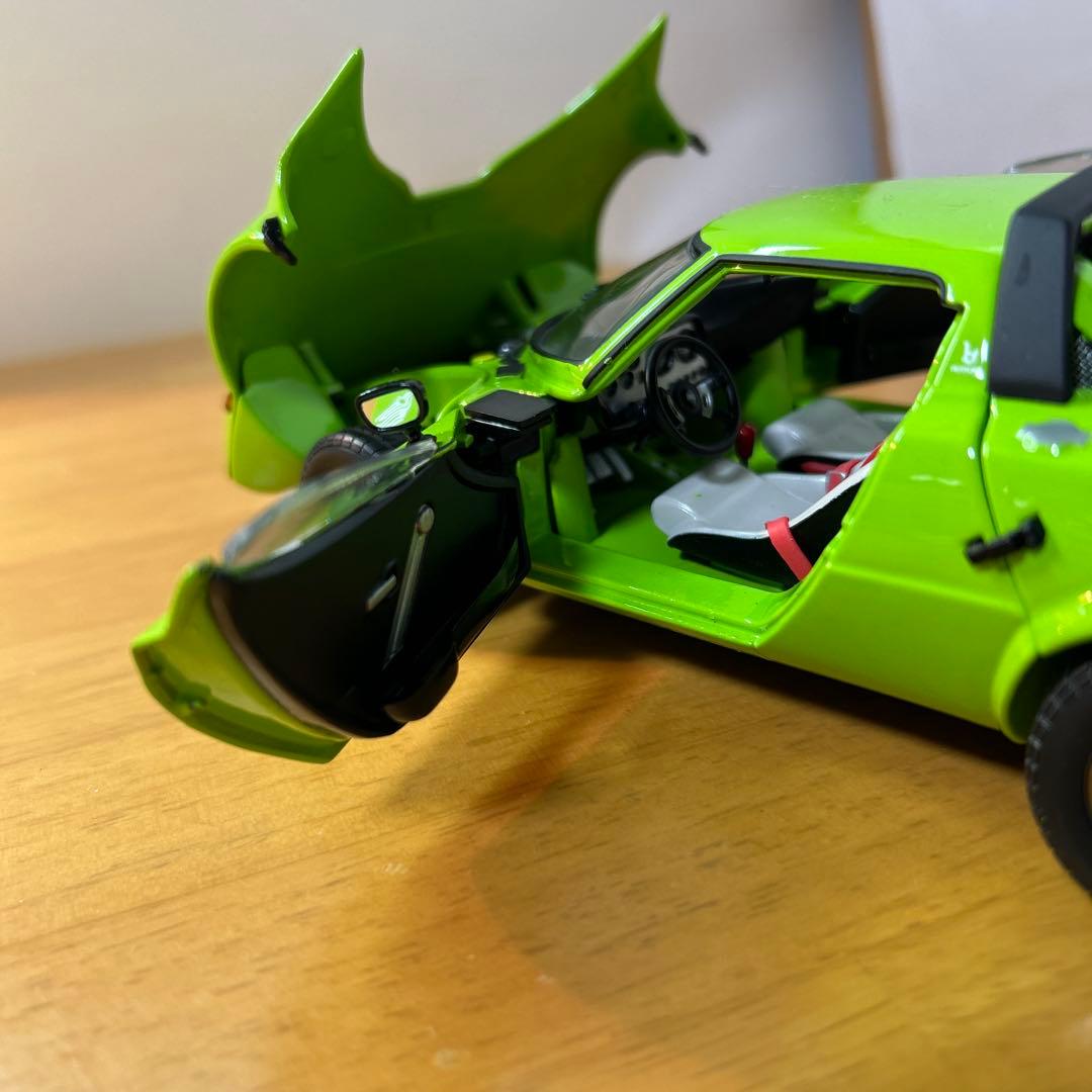 サンスター　1/18 ランチャーストラトス