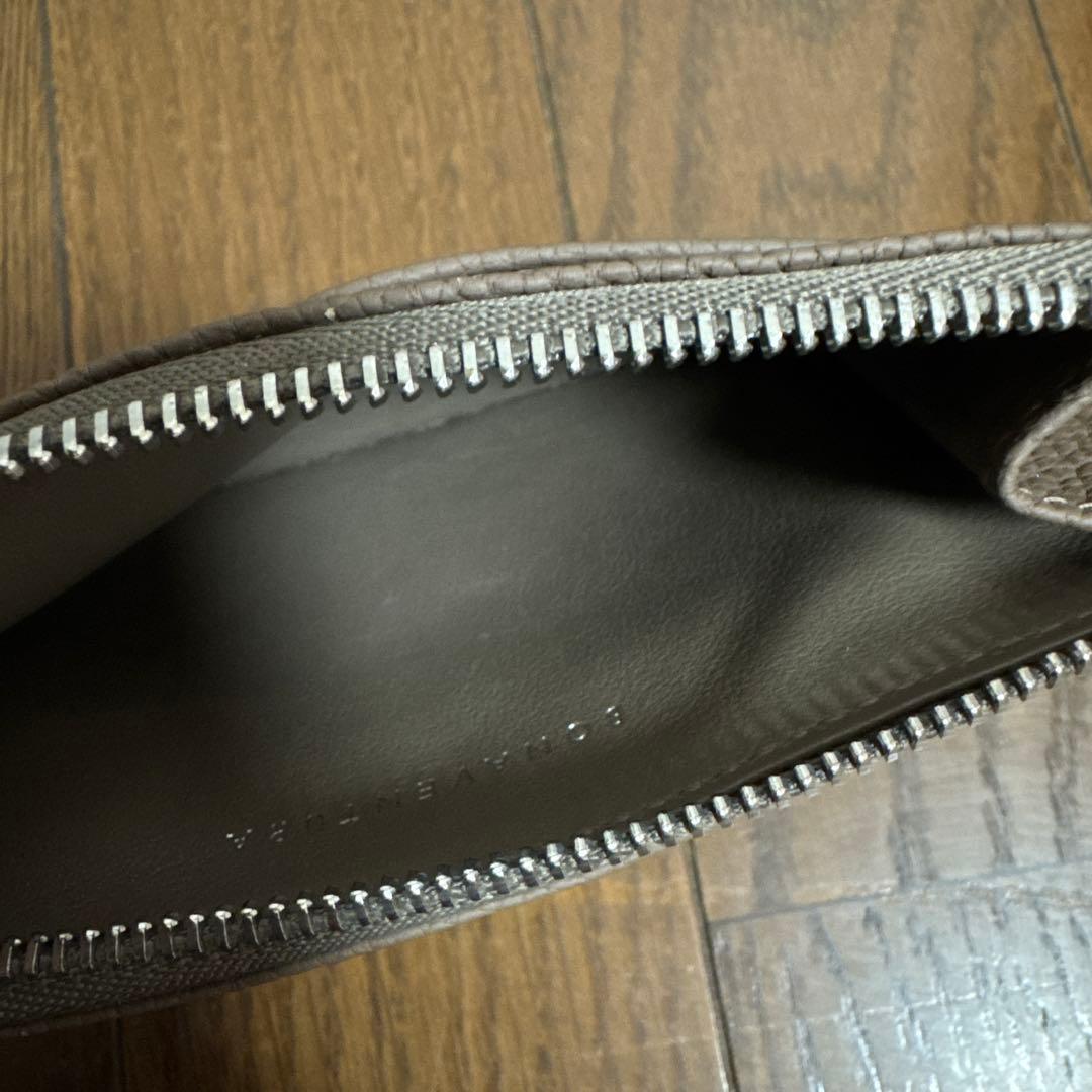 ボナベンチュラ　ミニジップウォレット　ストラップ付き