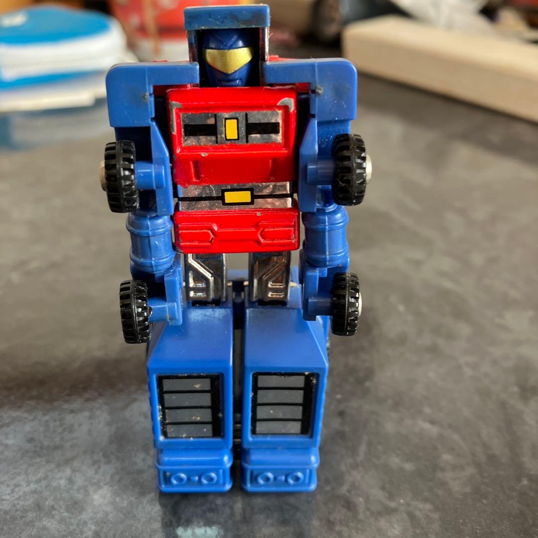 マシンロボ MR-18 バンダイポピー 1983年製 トレーラーロボ - メルカリ