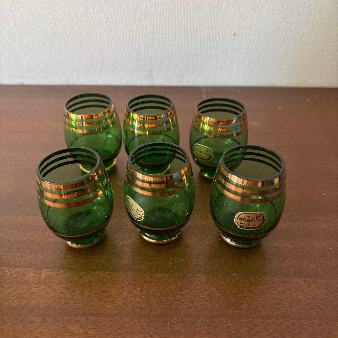 BOHEMIA 緑色デキャンタとグラスセット - メルカリ