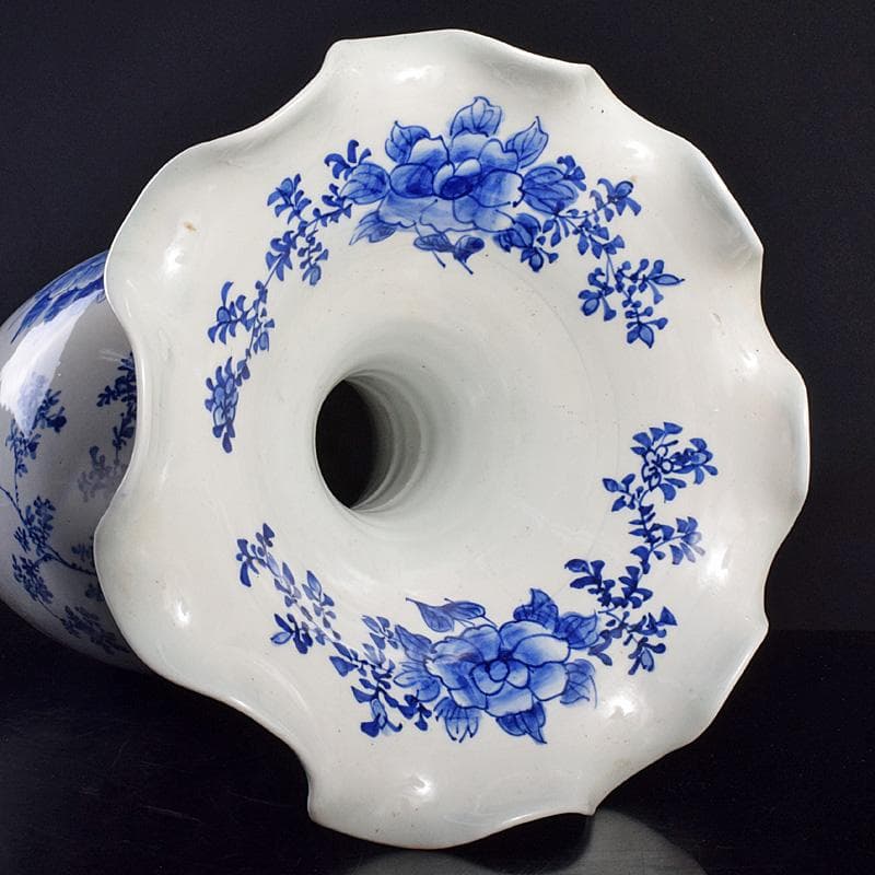 瀬戸焼　古瀬戸　染付　牡丹文　花口大瓶　唐木台・時代箱付　G　R8765B