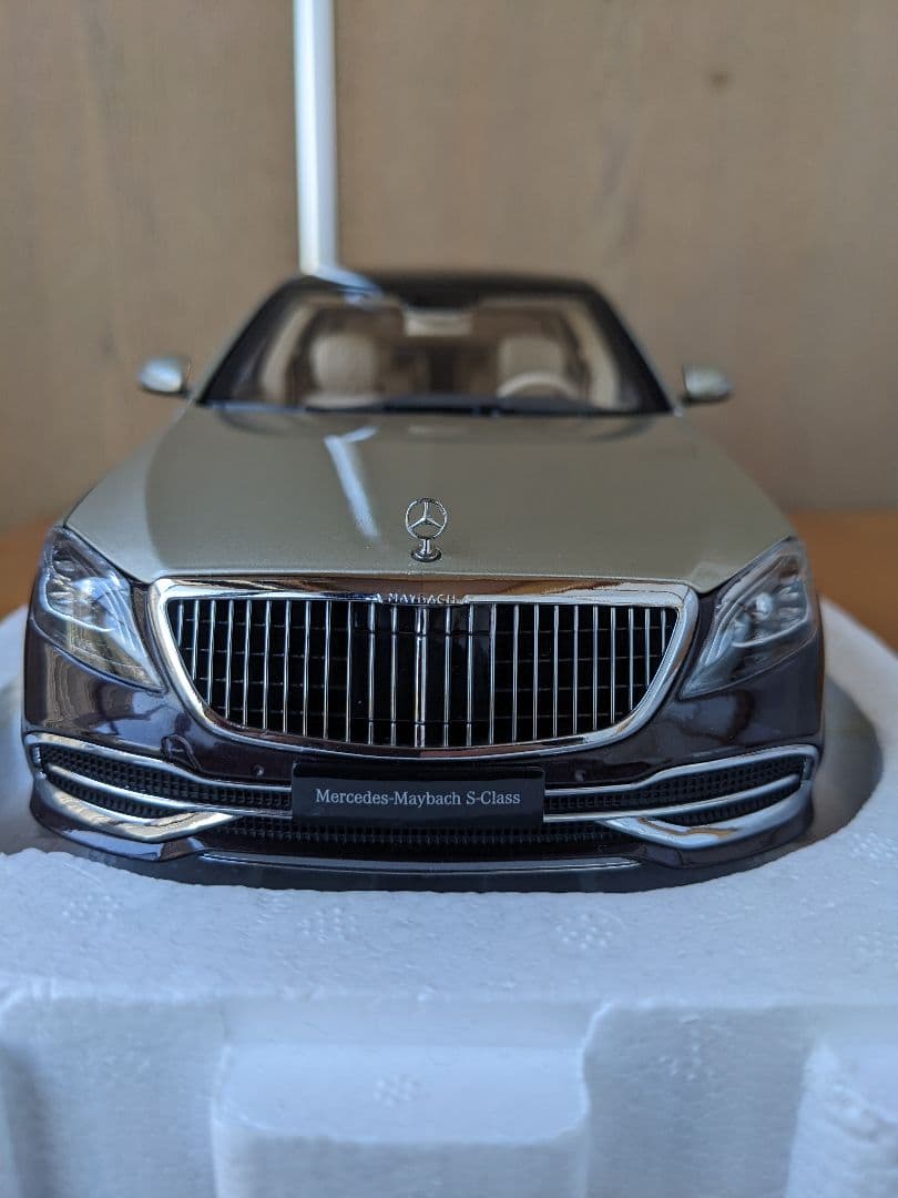 自動車 ALMOST REAL1/18 Mercedes-Maybach S-Class