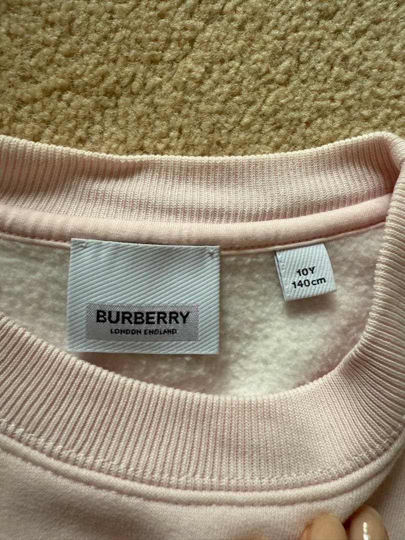 BURBERRY ピンク トレーナー 10Y