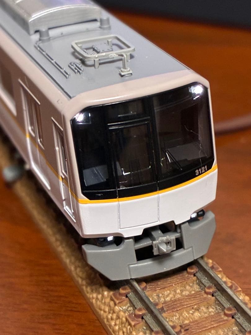 ゆ*ん様 近鉄9820系？6両グリーンマックス　片側のみライト点灯動力動作確認済