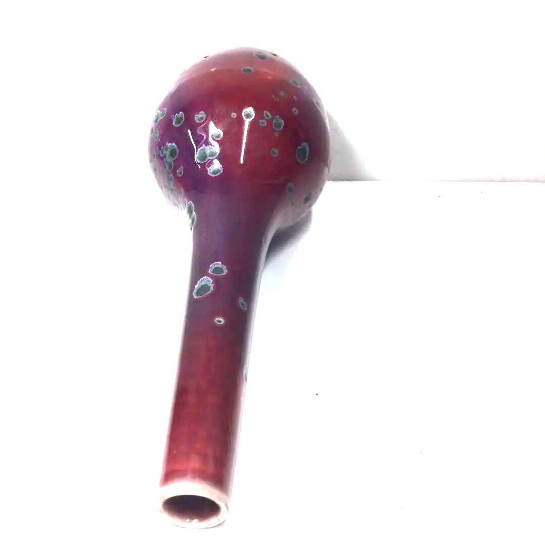 窯変釉の赤い一輪挿し、作家物、辰砂