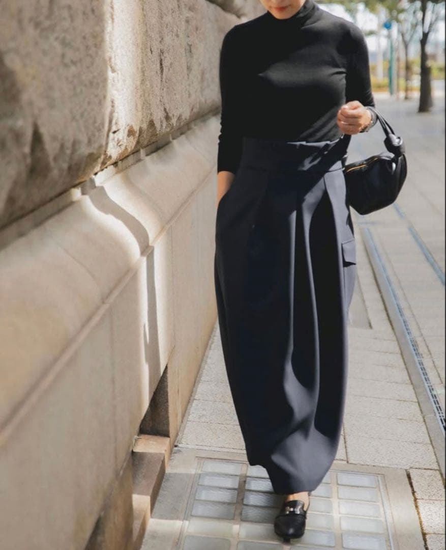 Frey コクーンスカート　L