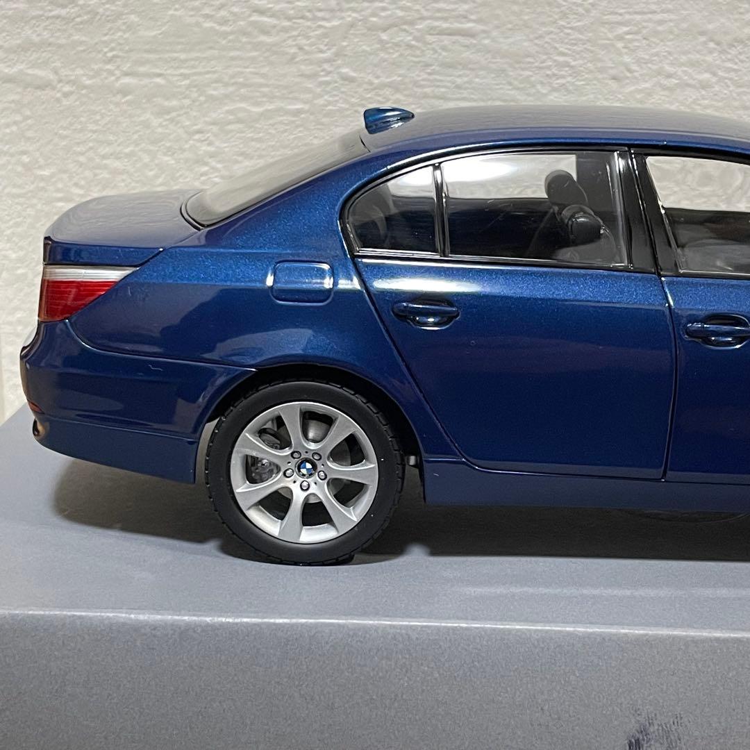 京商 1/18 BMW 5シリーズ （ER） ブルー