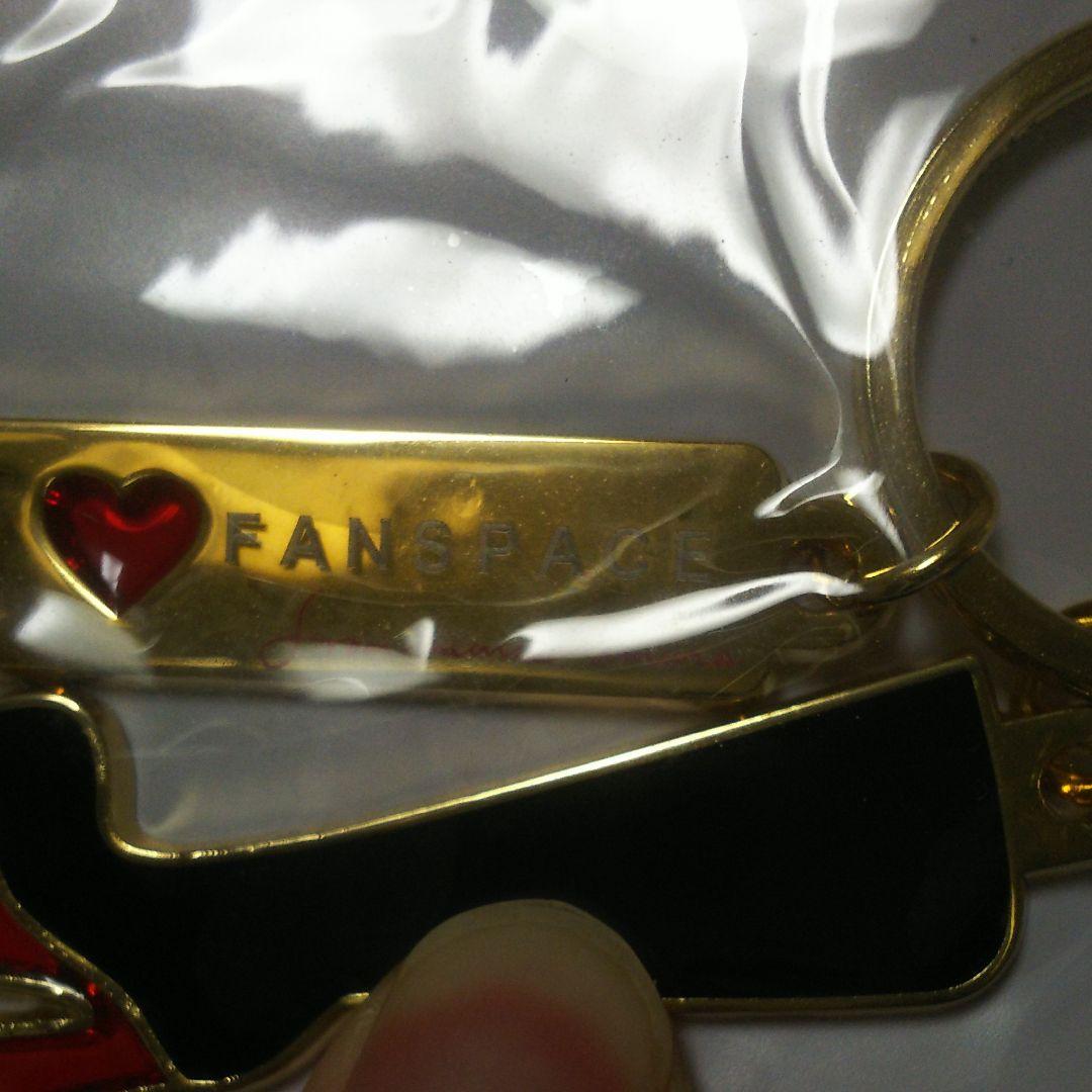 安室奈美恵 FC限定 刻印キーホルダー - メルカリ