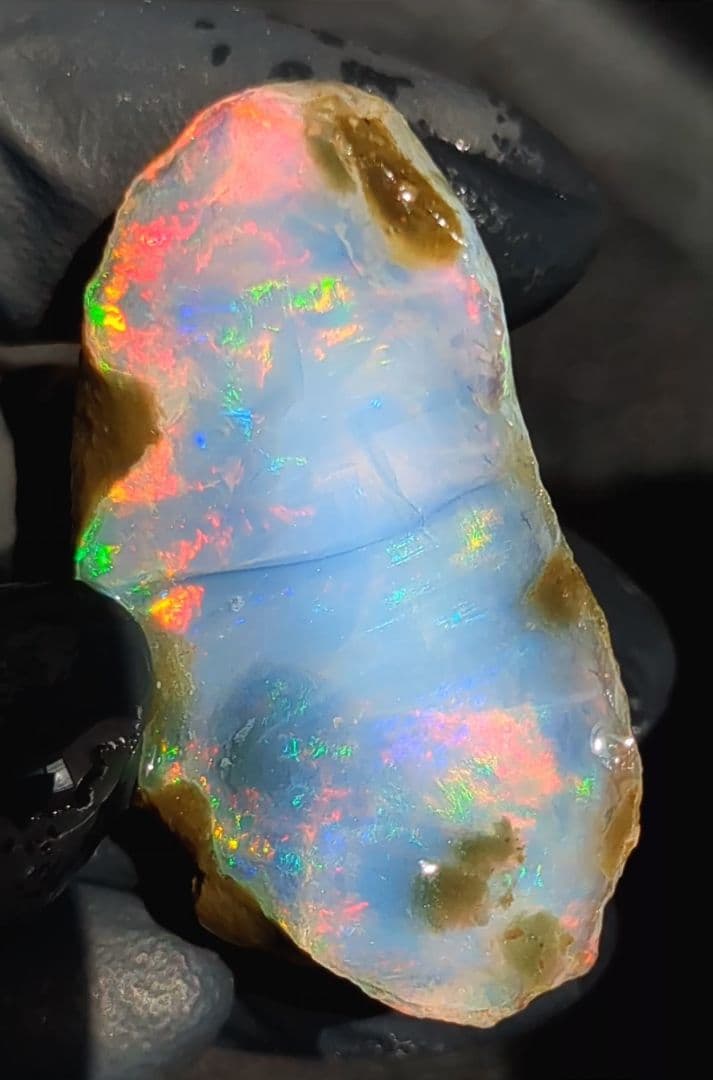 【54ct】エチオピア　オパール　原石　天然石　鉱物　標本　鉱石　虹　レインボー 54ct】エチオピア オパール 原石 天然石 鉱物 標本 鉱石 ブルー 虹