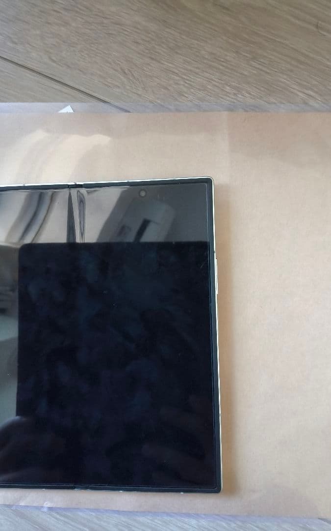 Samsung Galaxy Z Fold7 simフリーモデル　ミント色