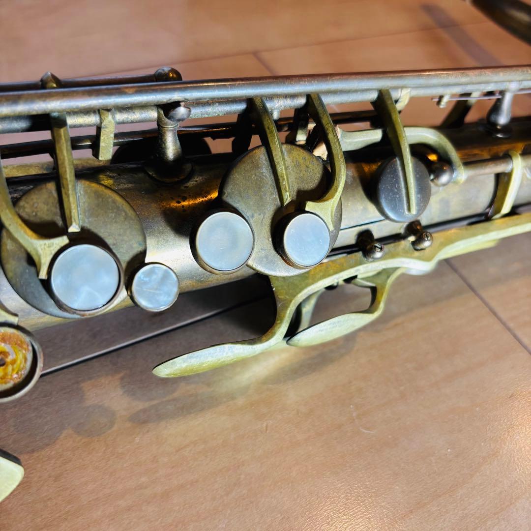 西ドイツ製 Vintage Tenor Sax 彫刻 真鍮 生地仕上げ 即日発送