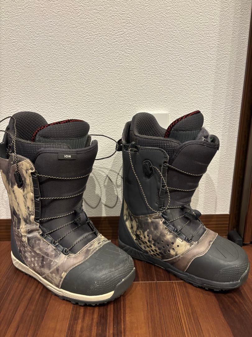 まんばん　BURTON ION AF アイオン　7インチ 25.０cm