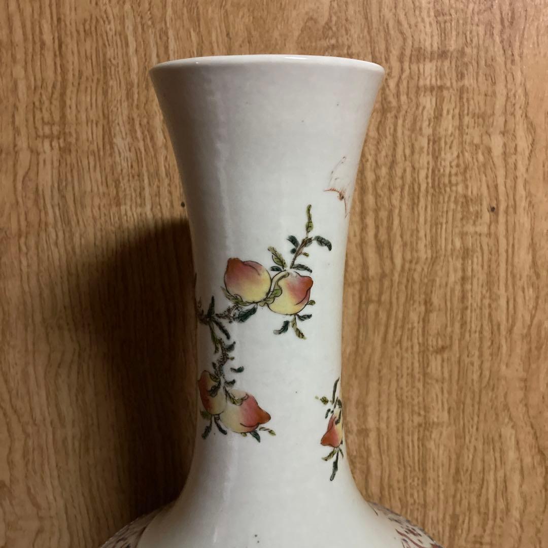 中国　色絵　瓶　天球瓶　鳳凰鶴桃果人物図　大清康熙年製銘