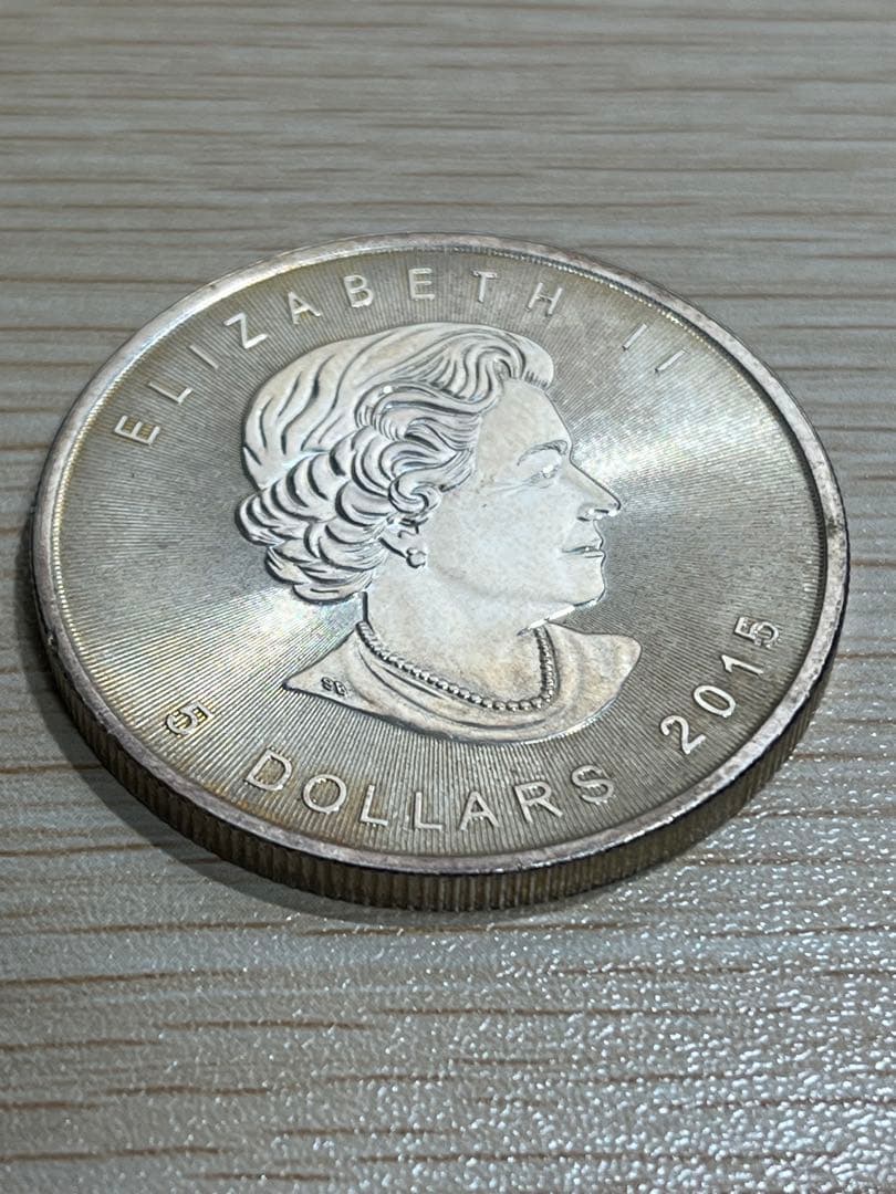 メイプルリーフ銀貨 2015 カナダ 2015年 1オンス 銀貨 5ドル 銀貨 2015